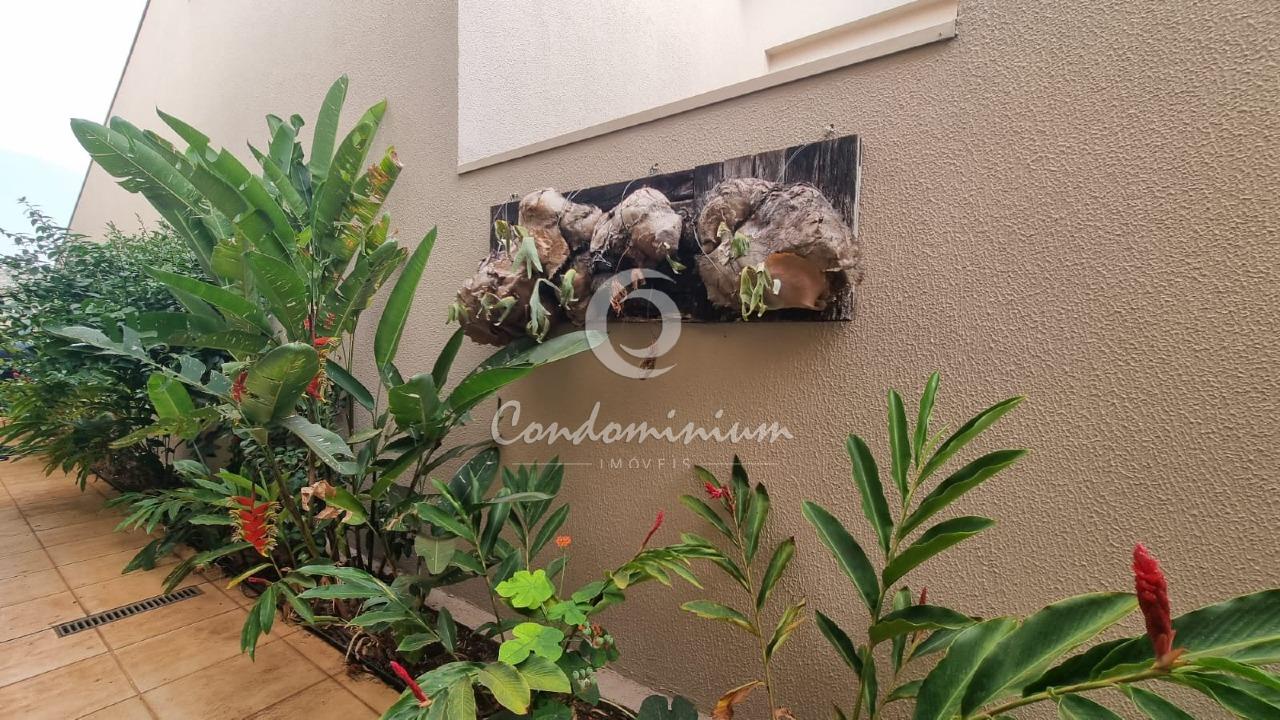 Casa de Condomínio com 3 quartos à venda, 223m² — foto 28 de 36