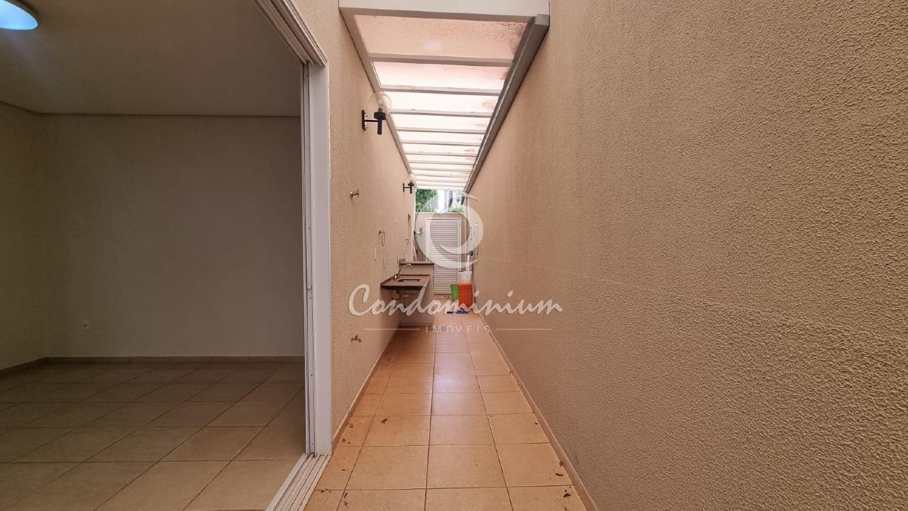 Casa de Condomínio com 3 quartos à venda, 223m² — foto 29 de 36