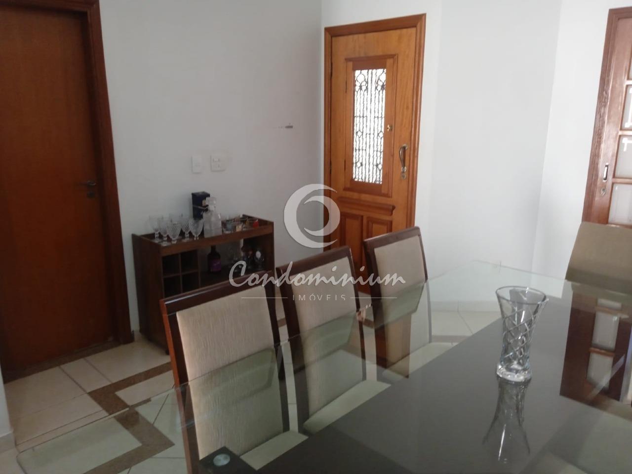 Casa com 3 quartos à venda, 260m² — foto 5 de 15