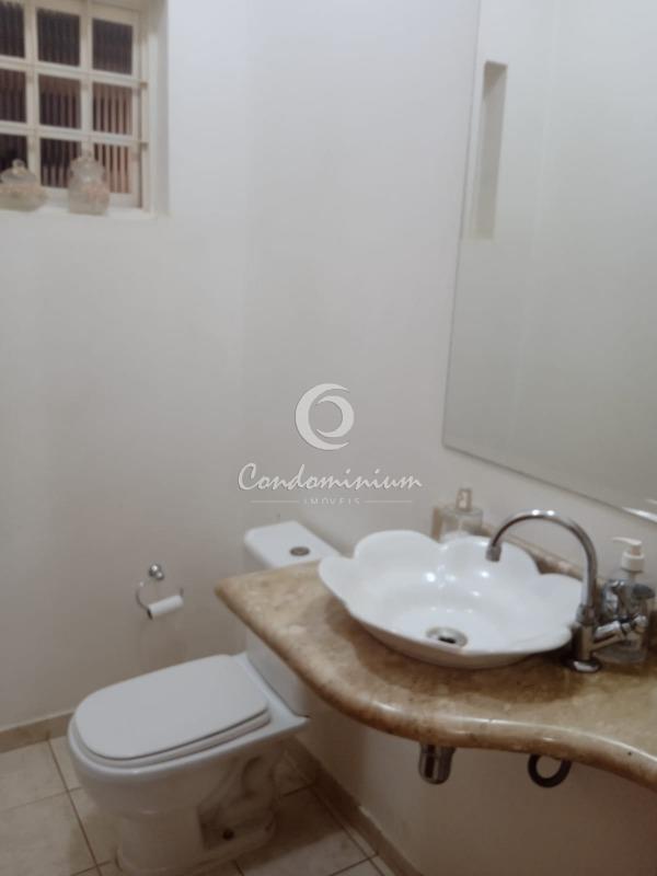 Casa com 3 quartos à venda, 260m² — foto 8 de 15