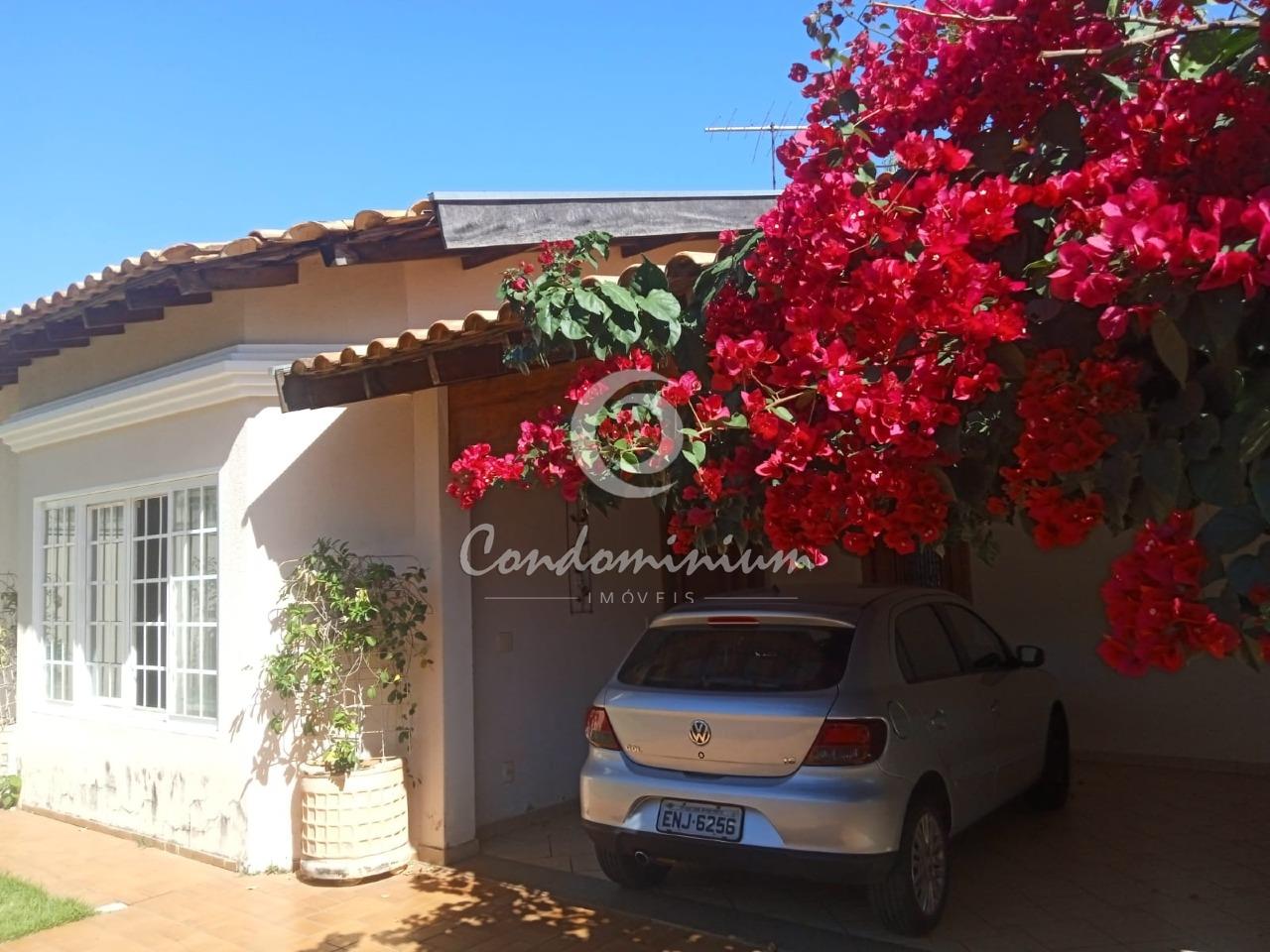 Casa com 3 quartos à venda, 260m² — foto 4 de 15