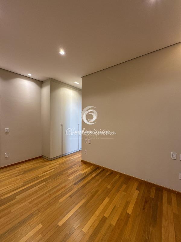 Casa de Condomínio com 4 quartos à venda, 426m² — foto 26 de 40