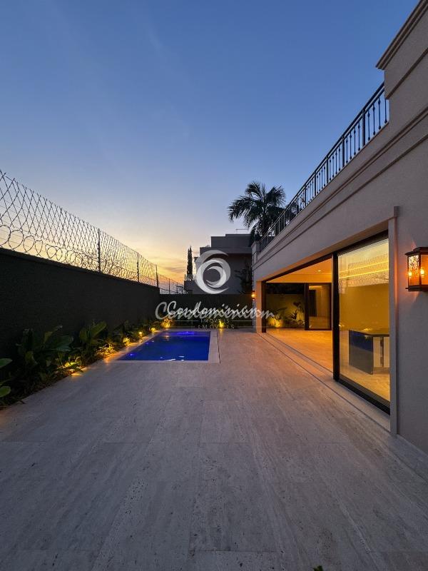 Casa de Condomínio com 4 quartos à venda, 426m² — foto 19 de 40