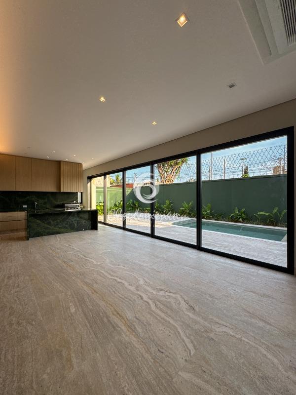 Casa de Condomínio com 4 quartos à venda, 426m² — foto 11 de 40