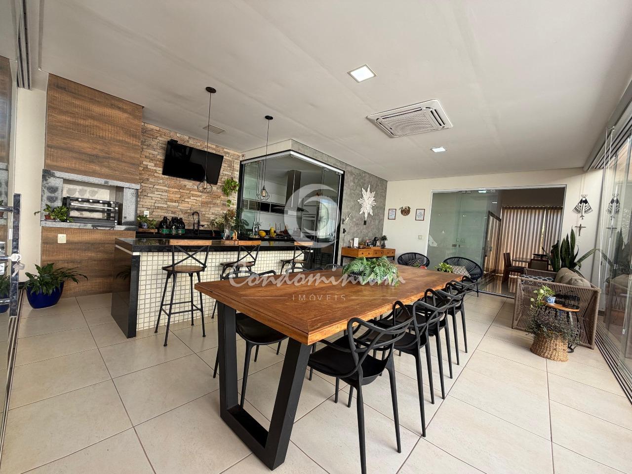 Casa de Condomínio com 4 quartos à venda, 280m² — foto 6 de 43