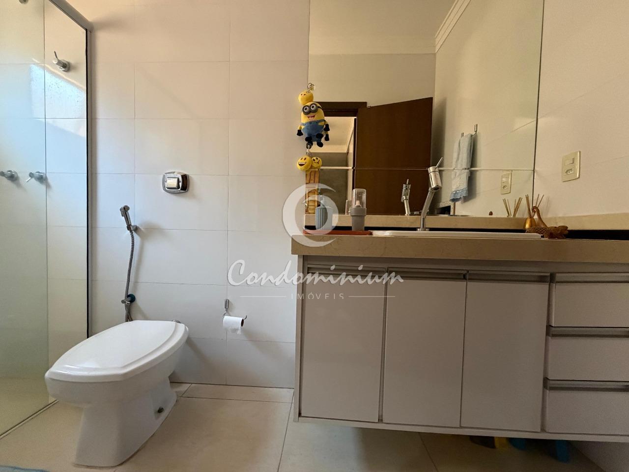 Casa de Condomínio com 4 quartos à venda, 280m² — foto 22 de 43