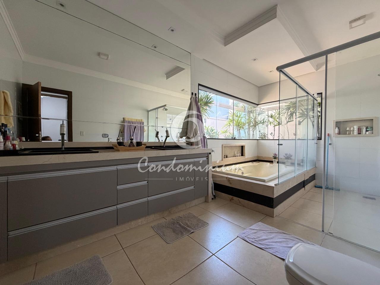 Casa de Condomínio com 4 quartos à venda, 280m² — foto 19 de 43