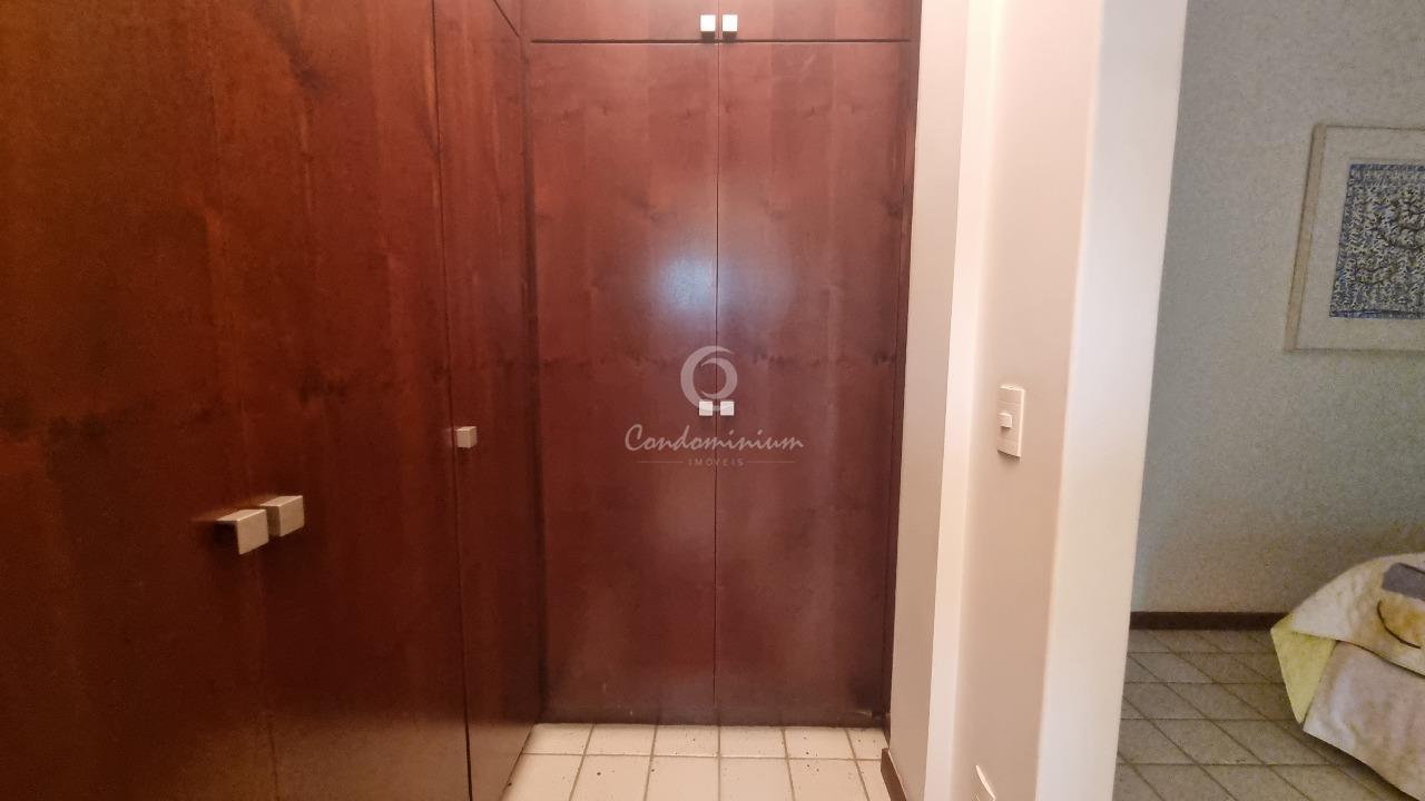 Casa de Condomínio  à venda, 369m² — foto 23 de 59