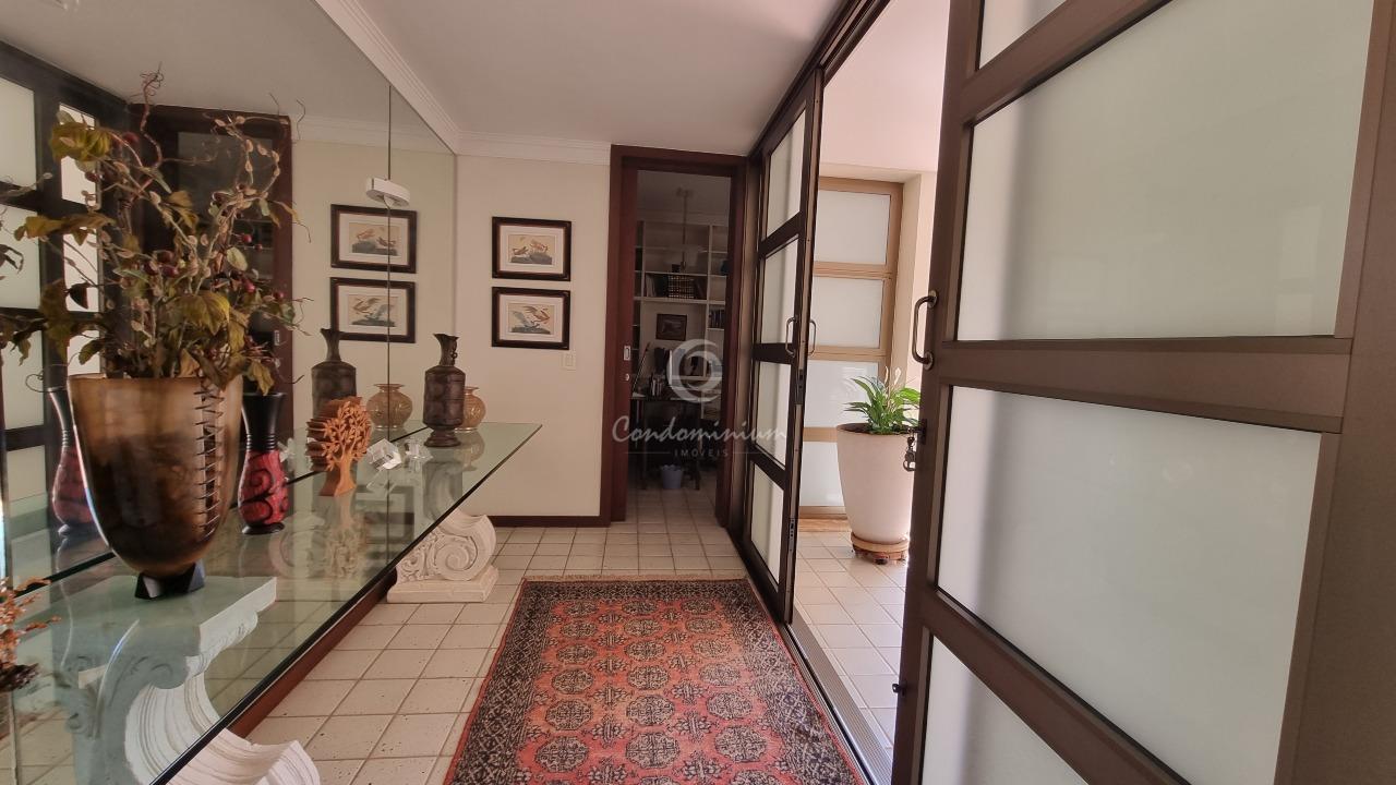 Casa de Condomínio  à venda, 369m² — foto 4 de 59