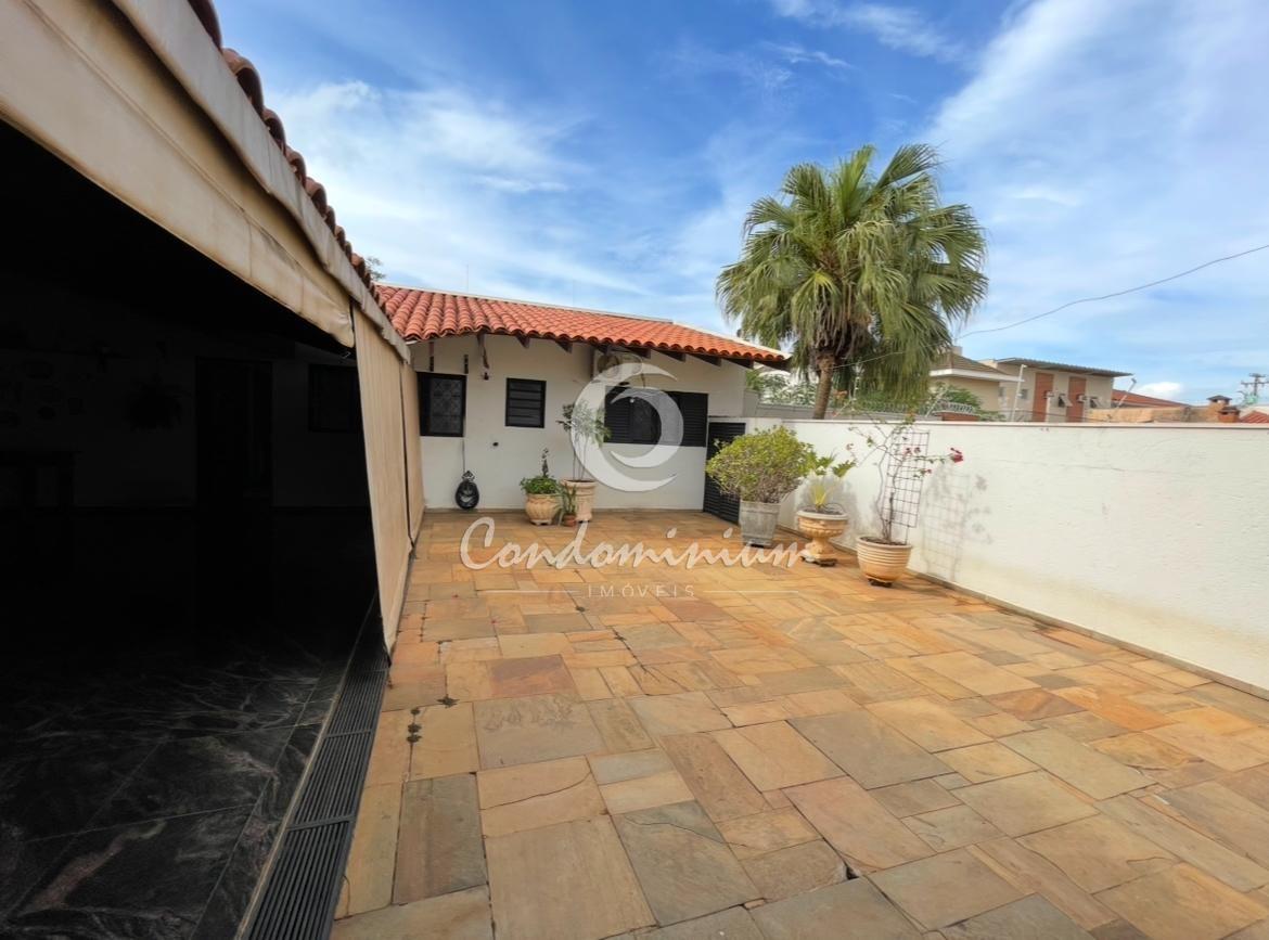 Casa  à venda, 402m² — foto 17 de 25