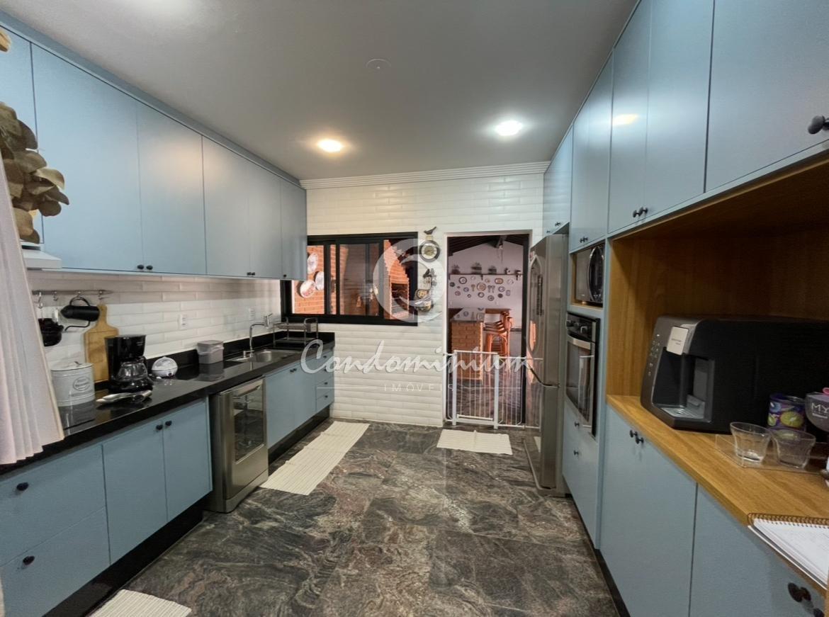 Casa  à venda, 402m² — foto 13 de 25