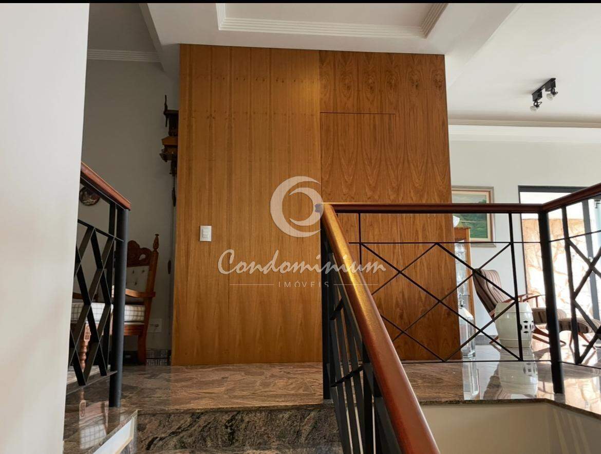 Casa  à venda, 402m² — foto 3 de 25