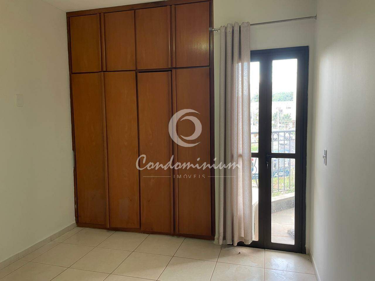 Apartamento com 2 quartos à venda, 76m² — foto 9 de 17