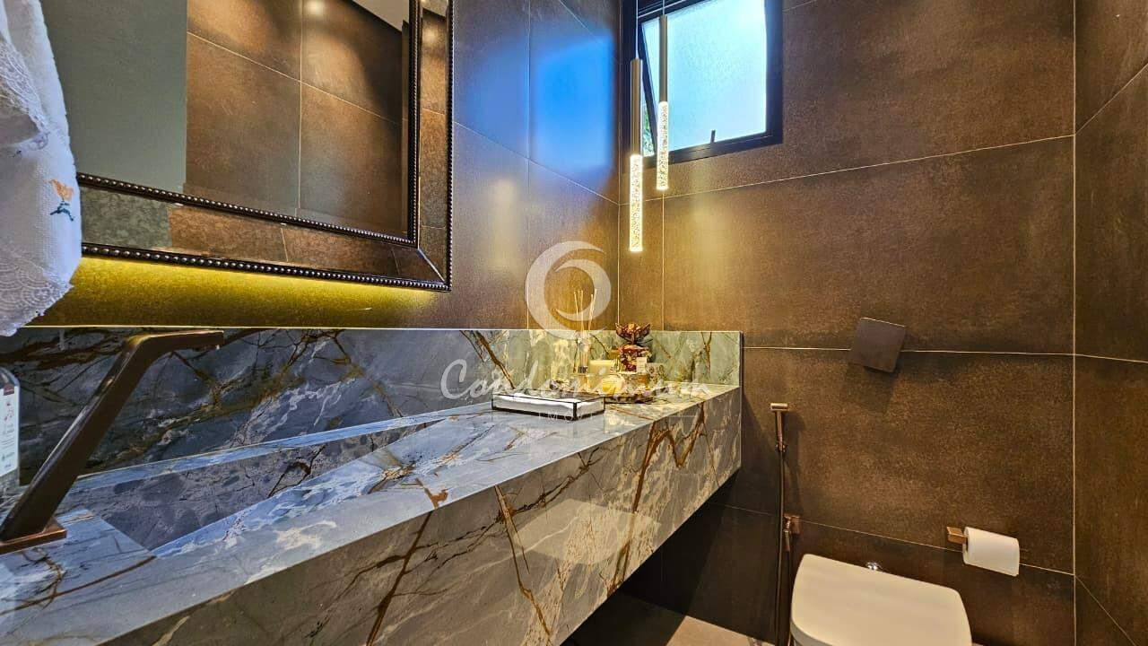 Casa de Condomínio com 4 quartos à venda, 340m² — foto 3 de 41
