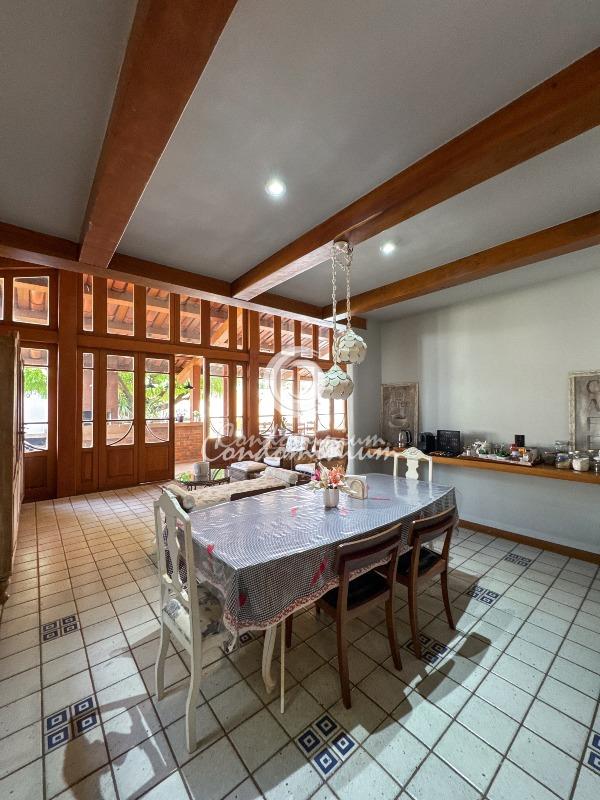Casa com 5 quartos à venda, 700m² — foto 14 de 30