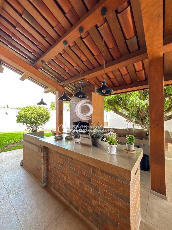 Casa com 5 quartos à venda, 700m² — foto 17 de 30