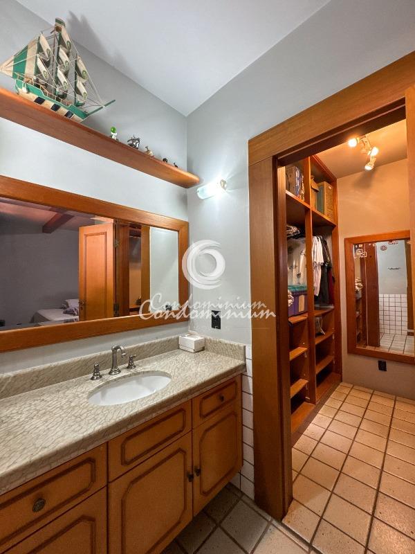 Casa com 5 quartos à venda, 700m² — foto 27 de 30