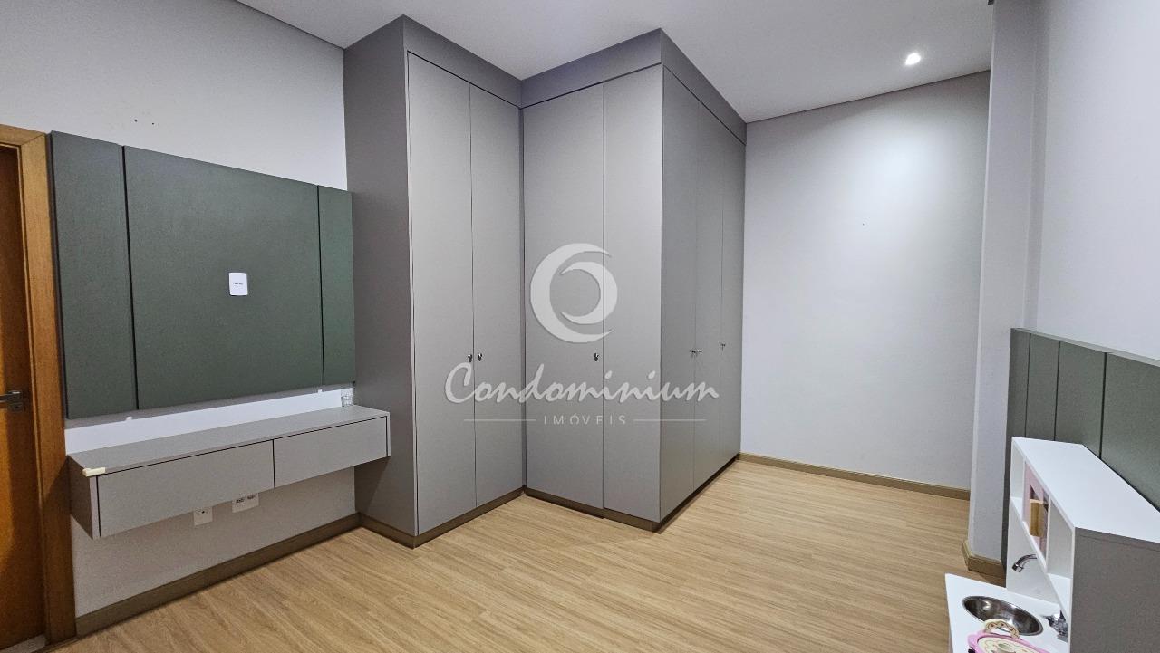 Casa de Condomínio com 4 quartos à venda, 400m² — foto 22 de 52