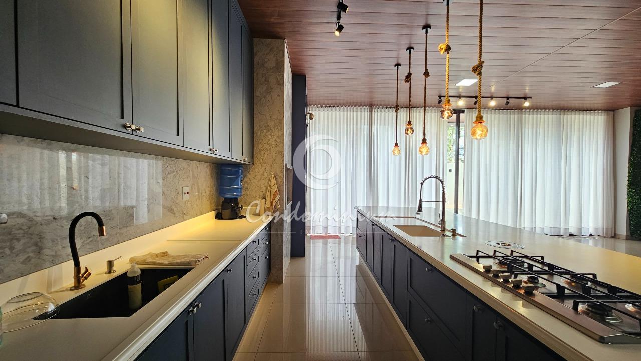 Casa de Condomínio com 4 quartos à venda, 400m² — foto 15 de 52