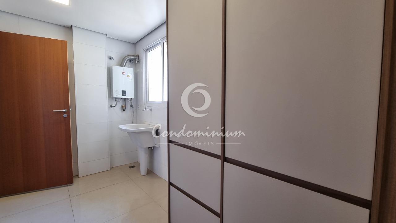 Apartamento com 4 quartos à venda, 285m² — foto 17 de 40