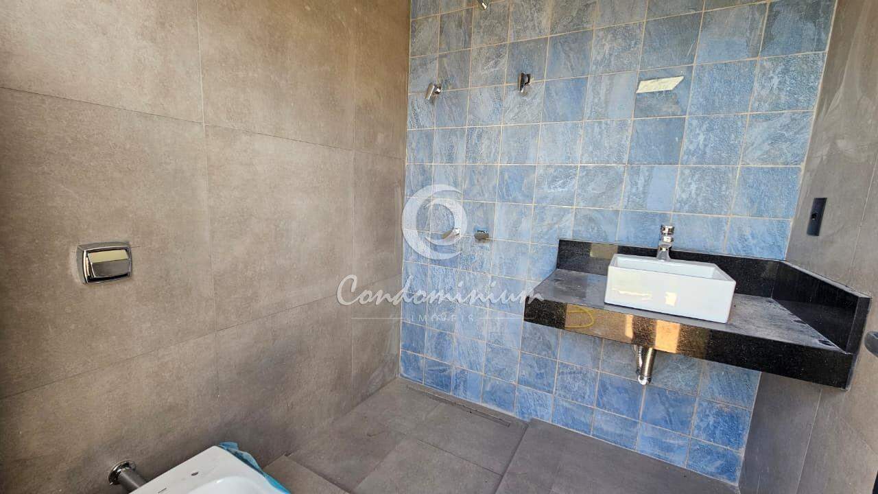 Casa de Condomínio com 3 quartos à venda, 210m² — foto 15 de 38