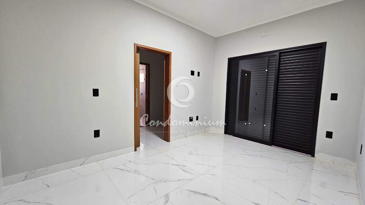 Casa de Condomínio com 3 quartos à venda, 210m² — foto 23 de 38