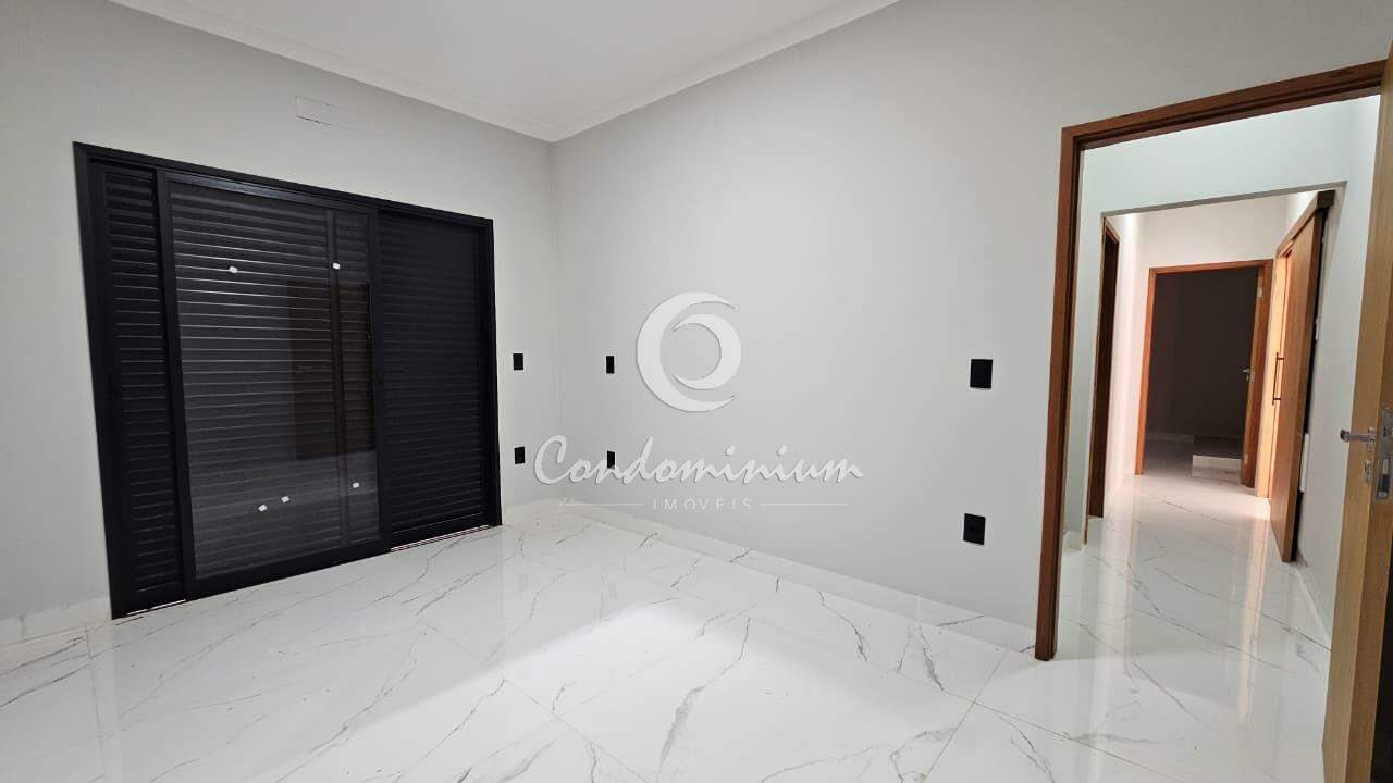 Casa de Condomínio com 3 quartos à venda, 210m² — foto 22 de 38