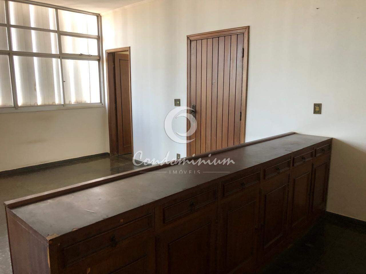 Apartamento com 3 quartos à venda, 180m² — foto 1 de 18