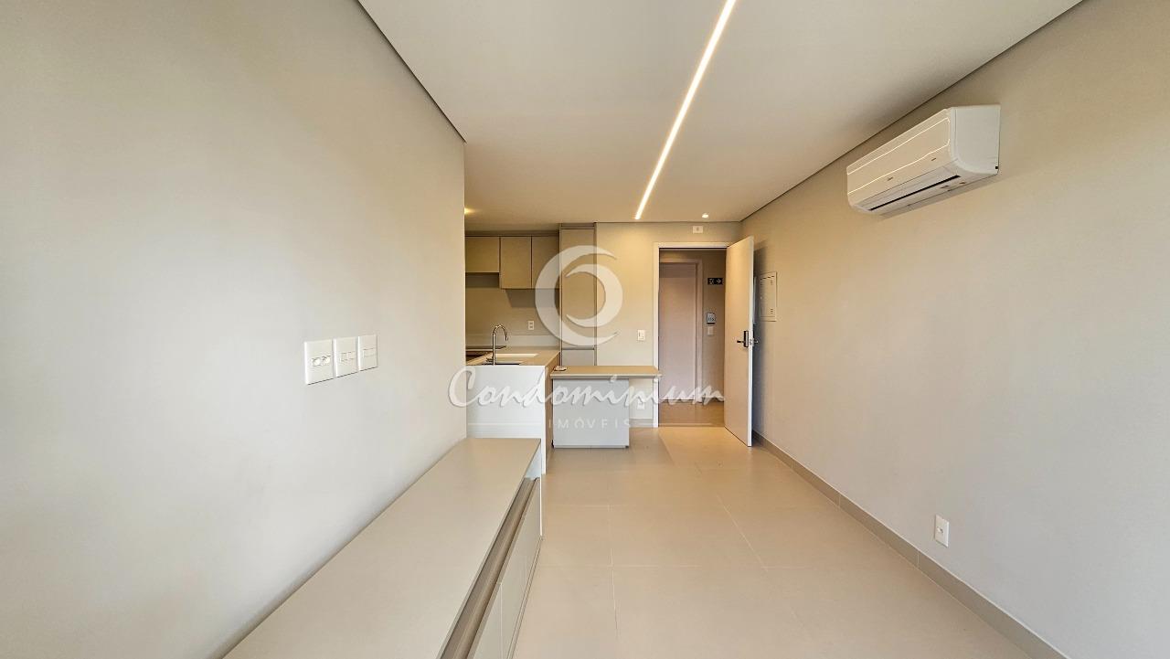 Apartamento com 2 quartos para aluguel, 63m² — foto 4 de 32