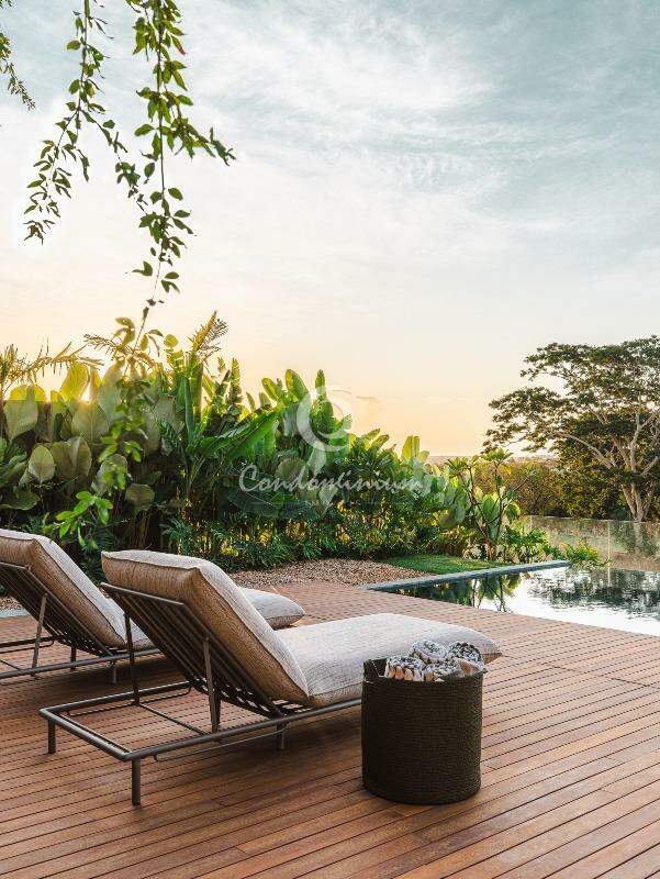 Casa de Condomínio com 3 quartos à venda, 550m² — foto 16 de 33