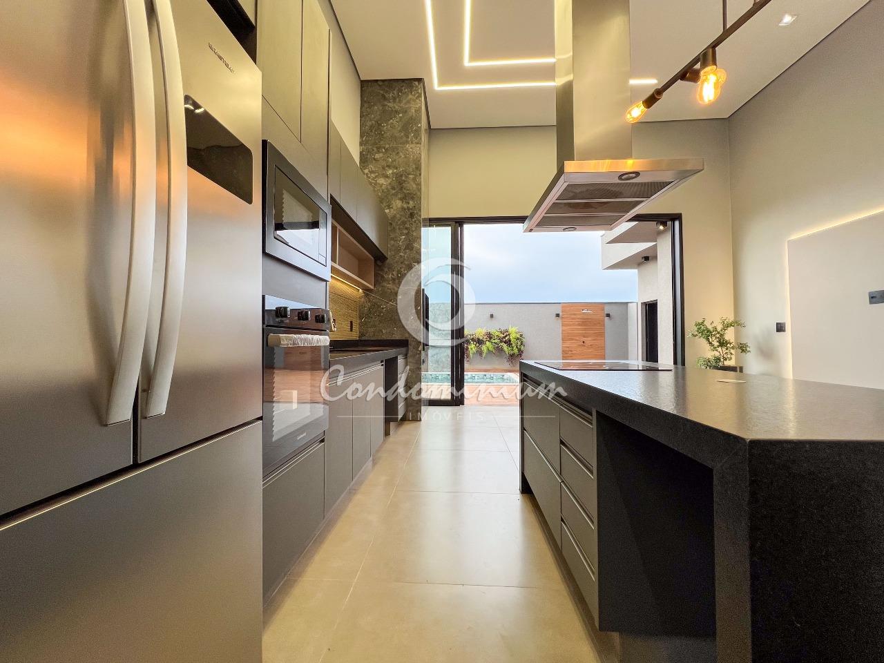Casa de Condomínio com 3 quartos à venda, 304m² — foto 8 de 30
