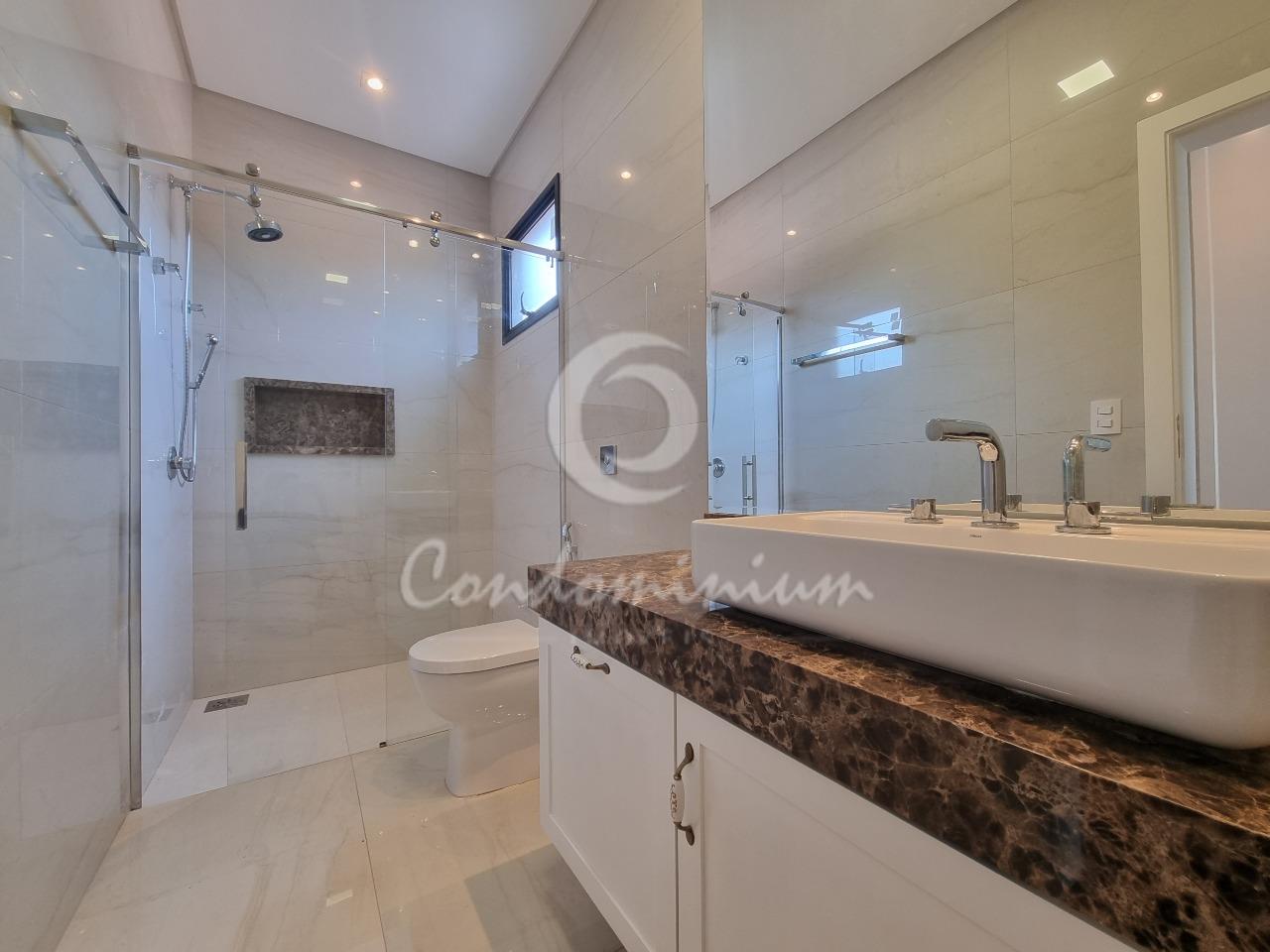 Casa de Condomínio com 5 quartos para aluguel, 521m² — foto 25 de 55