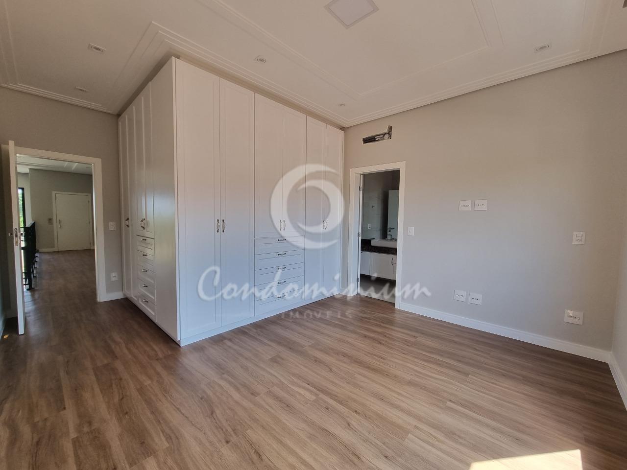 Casa de Condomínio com 5 quartos para aluguel, 521m² — foto 24 de 55