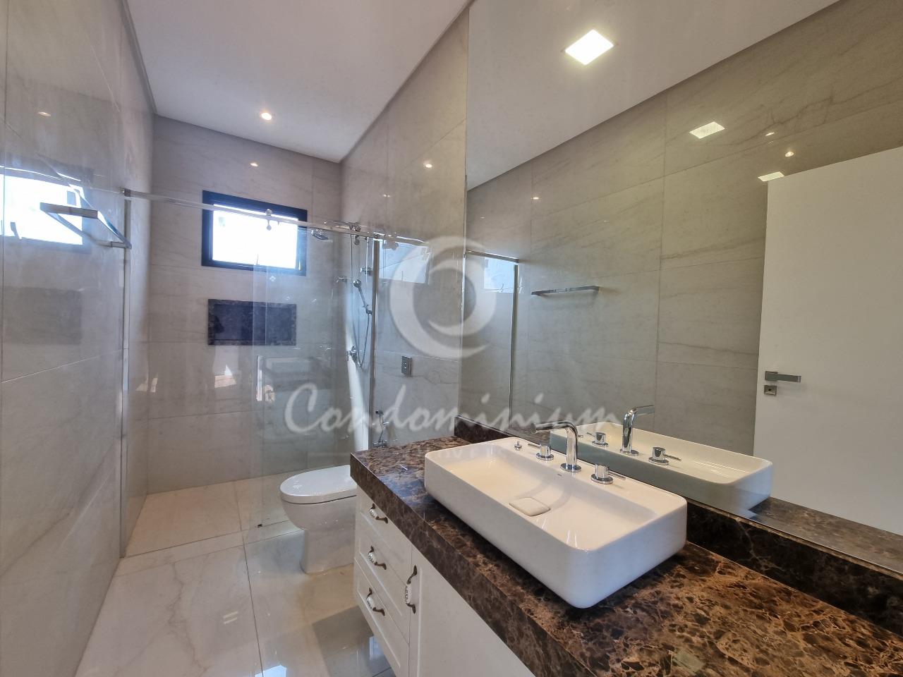 Casa de Condomínio com 5 quartos para aluguel, 521m² — foto 23 de 55