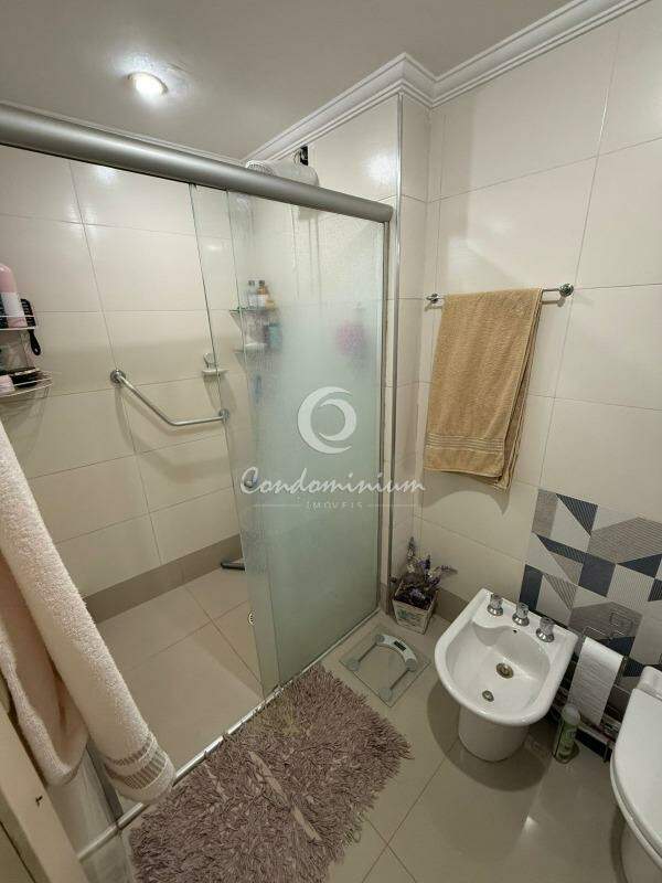 Apartamento com 4 quartos à venda, 2m² — foto 17 de 25