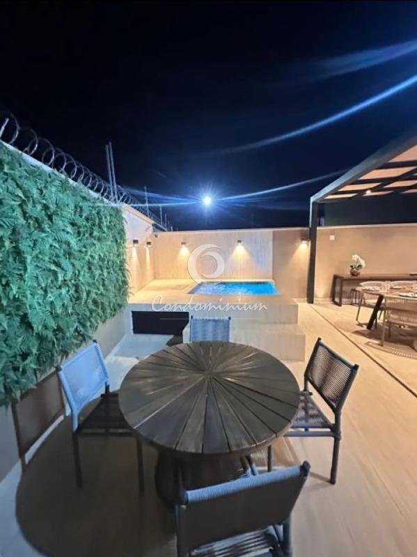 Casa de Condomínio com 2 quartos à venda, 215m² — foto 9 de 19