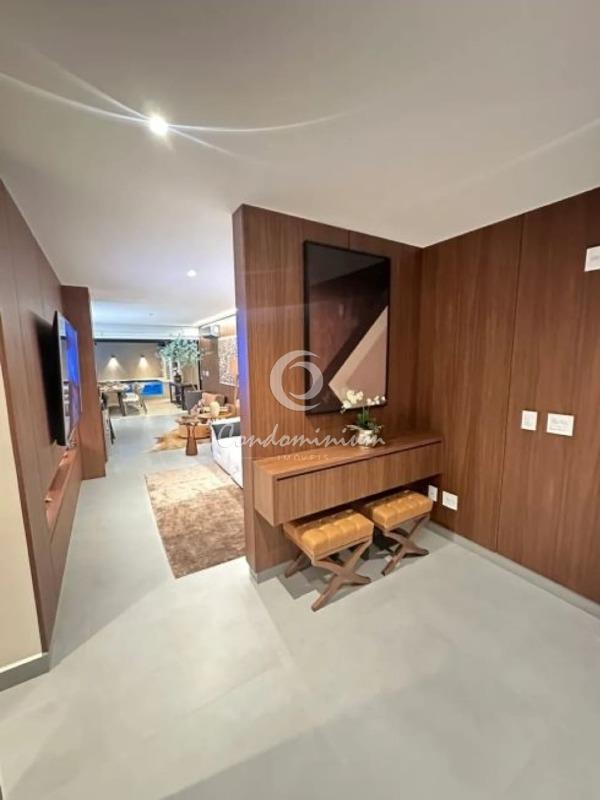 Casa de Condomínio com 2 quartos à venda, 215m² — foto 2 de 19