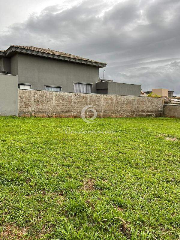 Terreno / Lote / Condomínio  à venda, 462m² — foto 3 de 17
