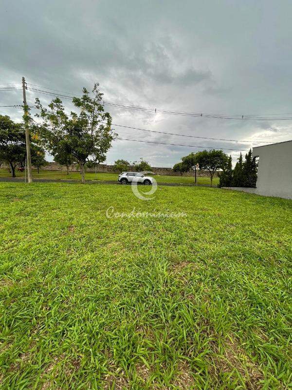 Terreno / Lote / Condomínio  à venda, 462m² — foto 6 de 17