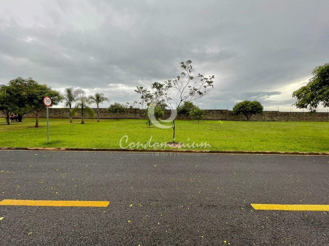 Terreno / Lote / Condomínio  à venda, 462m² — foto 8 de 17