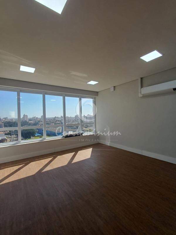 Conjunto Comercial / Sala  para aluguel, 39m² — foto 10 de 11