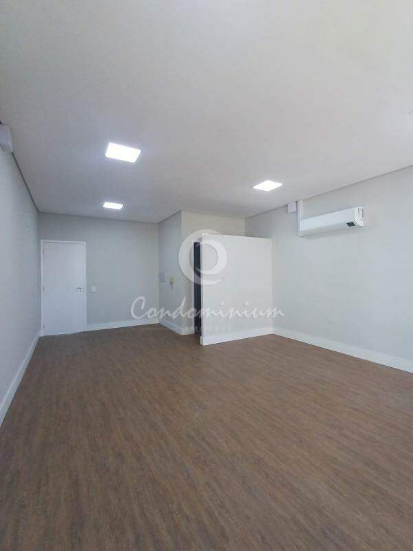 Conjunto Comercial / Sala  para aluguel, 39m² — foto 8 de 11