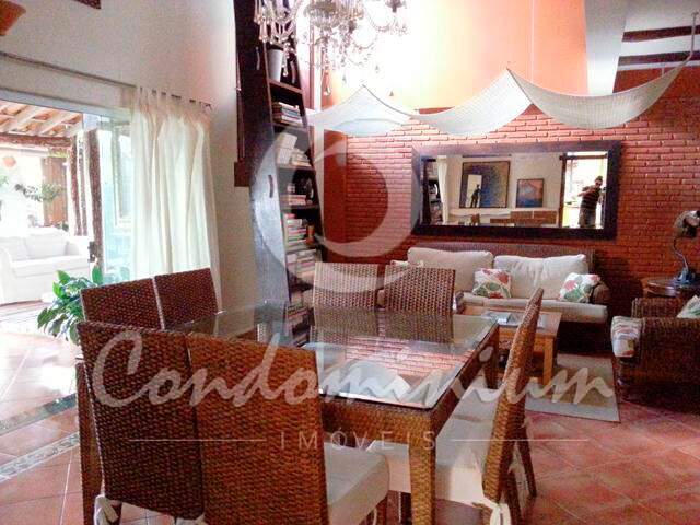Casa de Condomínio com 3 quartos à venda, 420m² — foto 3 de 56