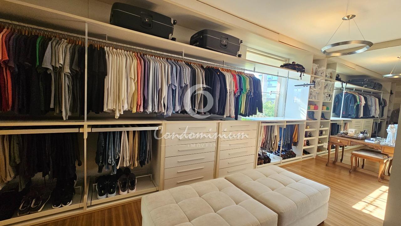 Casa de Condomínio com 4 quartos à venda, 631m² — foto 27 de 49