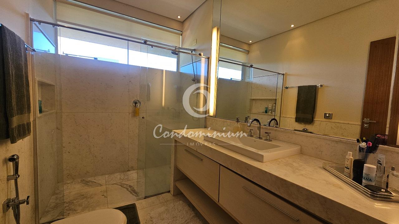 Casa de Condomínio com 4 quartos à venda, 631m² — foto 25 de 49