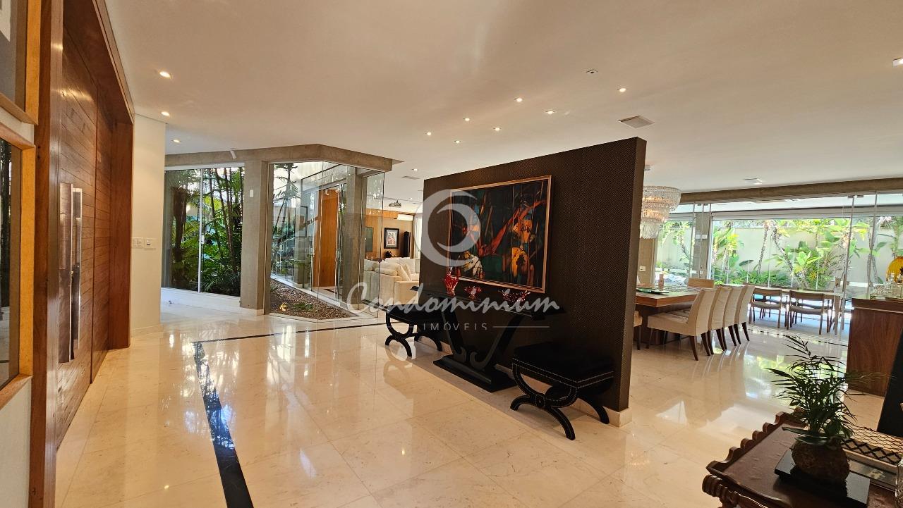 Casa de Condomínio com 4 quartos à venda, 631m² — foto 2 de 49