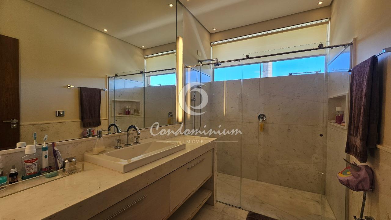 Casa de Condomínio com 4 quartos à venda, 631m² — foto 23 de 49