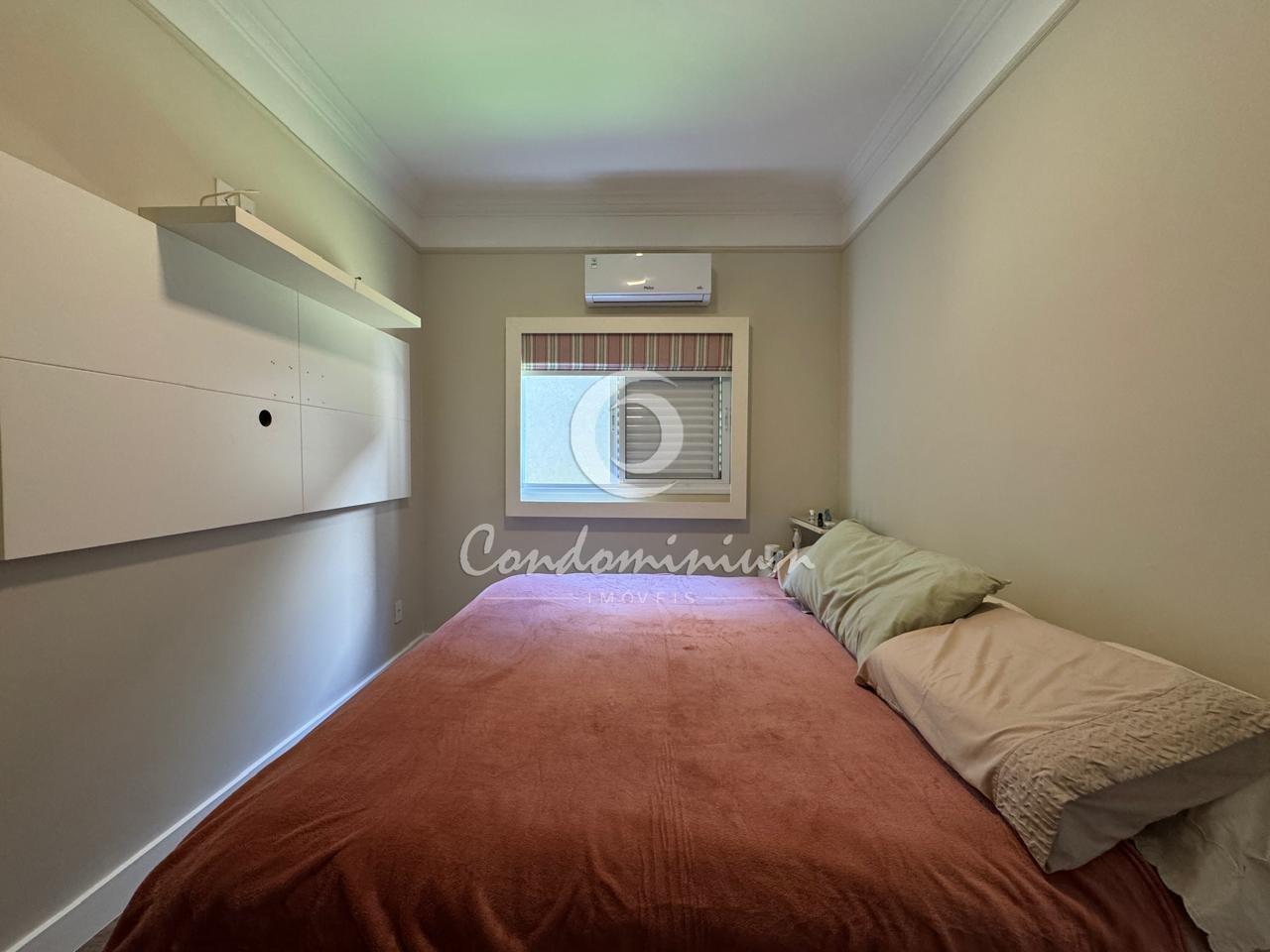 Casa de Condomínio com 4 quartos à venda, 270m² — foto 18 de 39