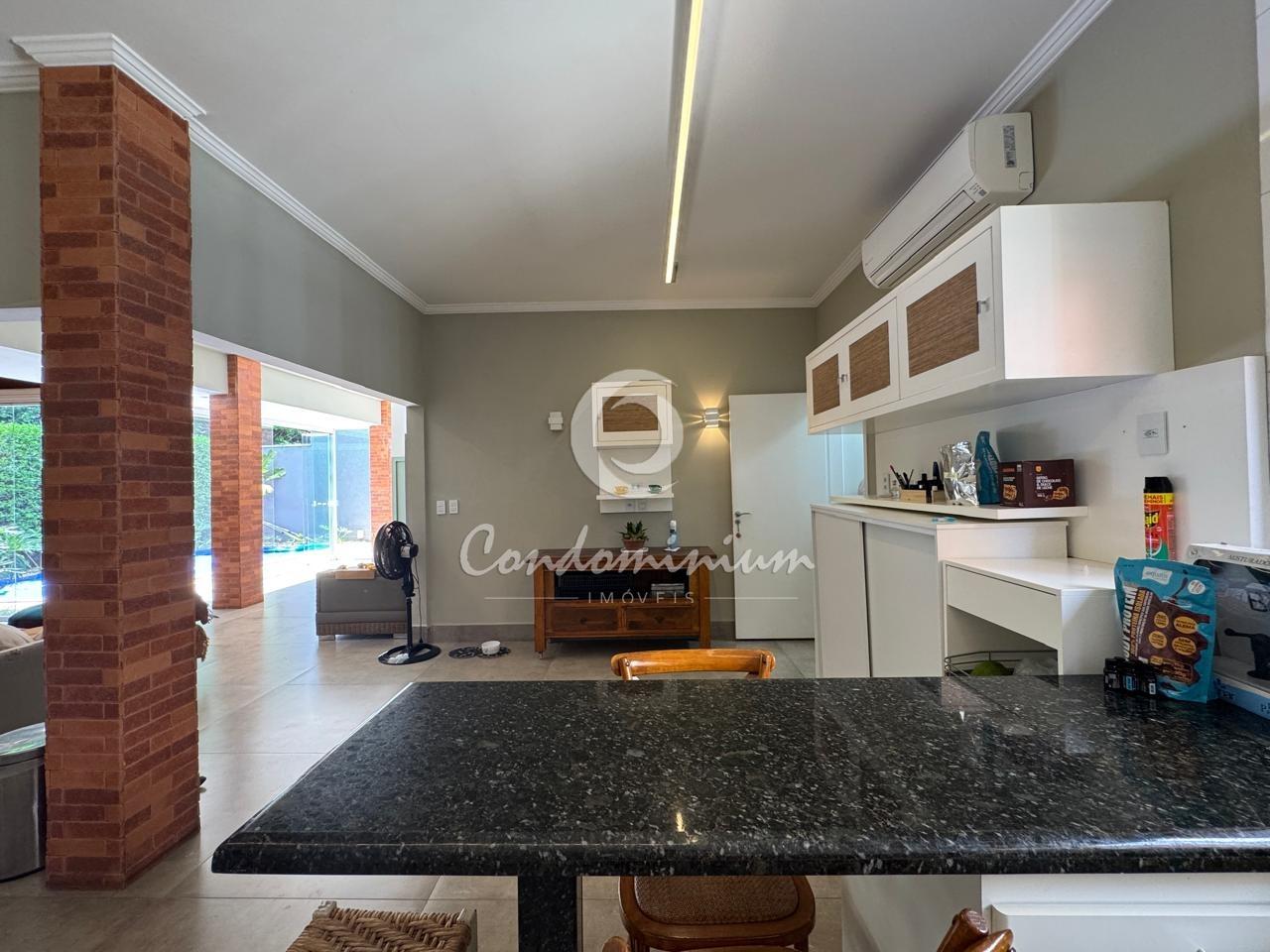 Casa de Condomínio com 4 quartos à venda, 270m² — foto 11 de 39