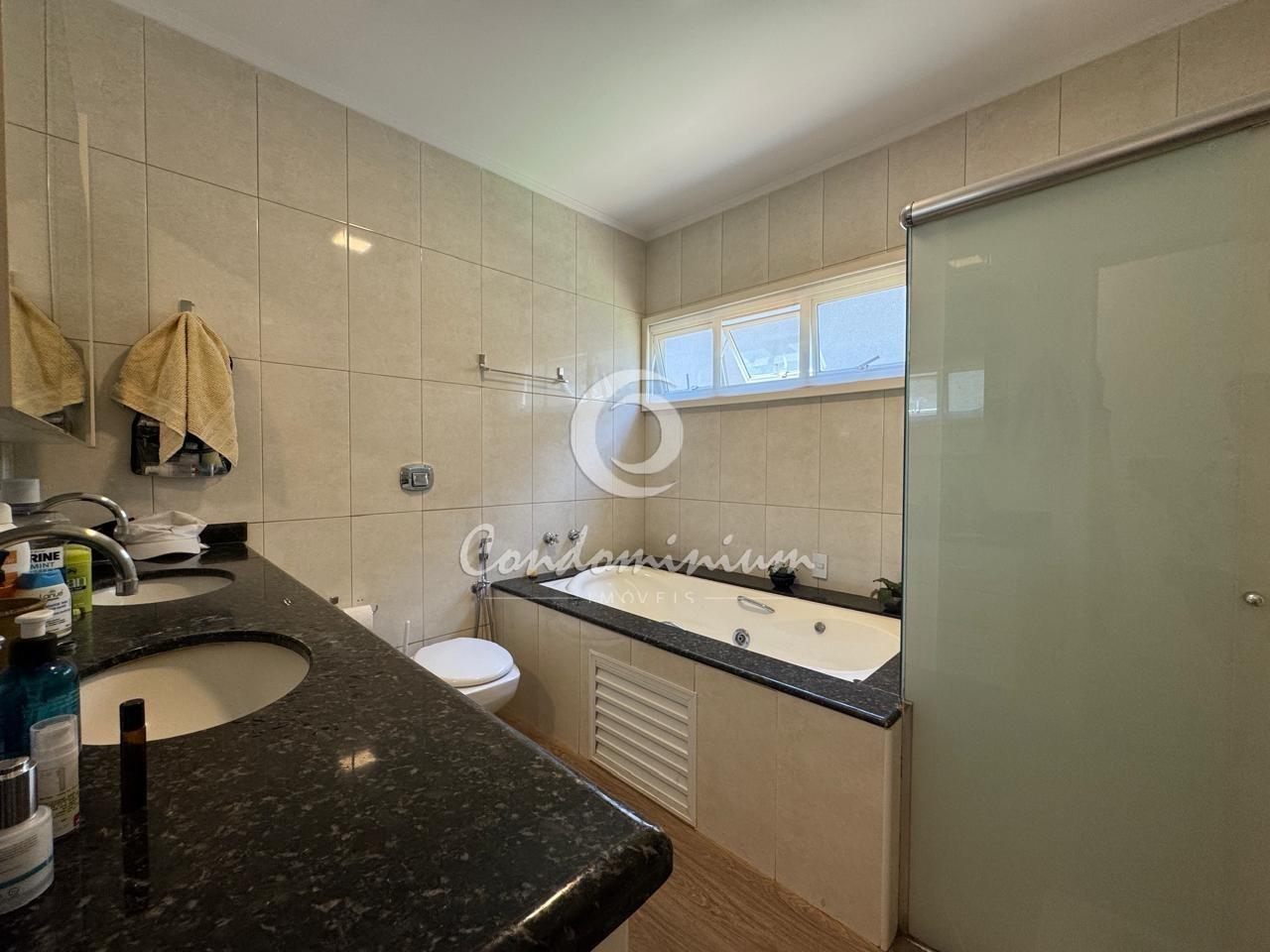 Casa de Condomínio com 4 quartos à venda, 270m² — foto 21 de 39